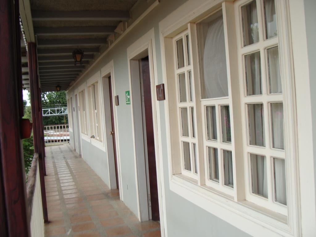 Hotel Liberia Exteriör bild